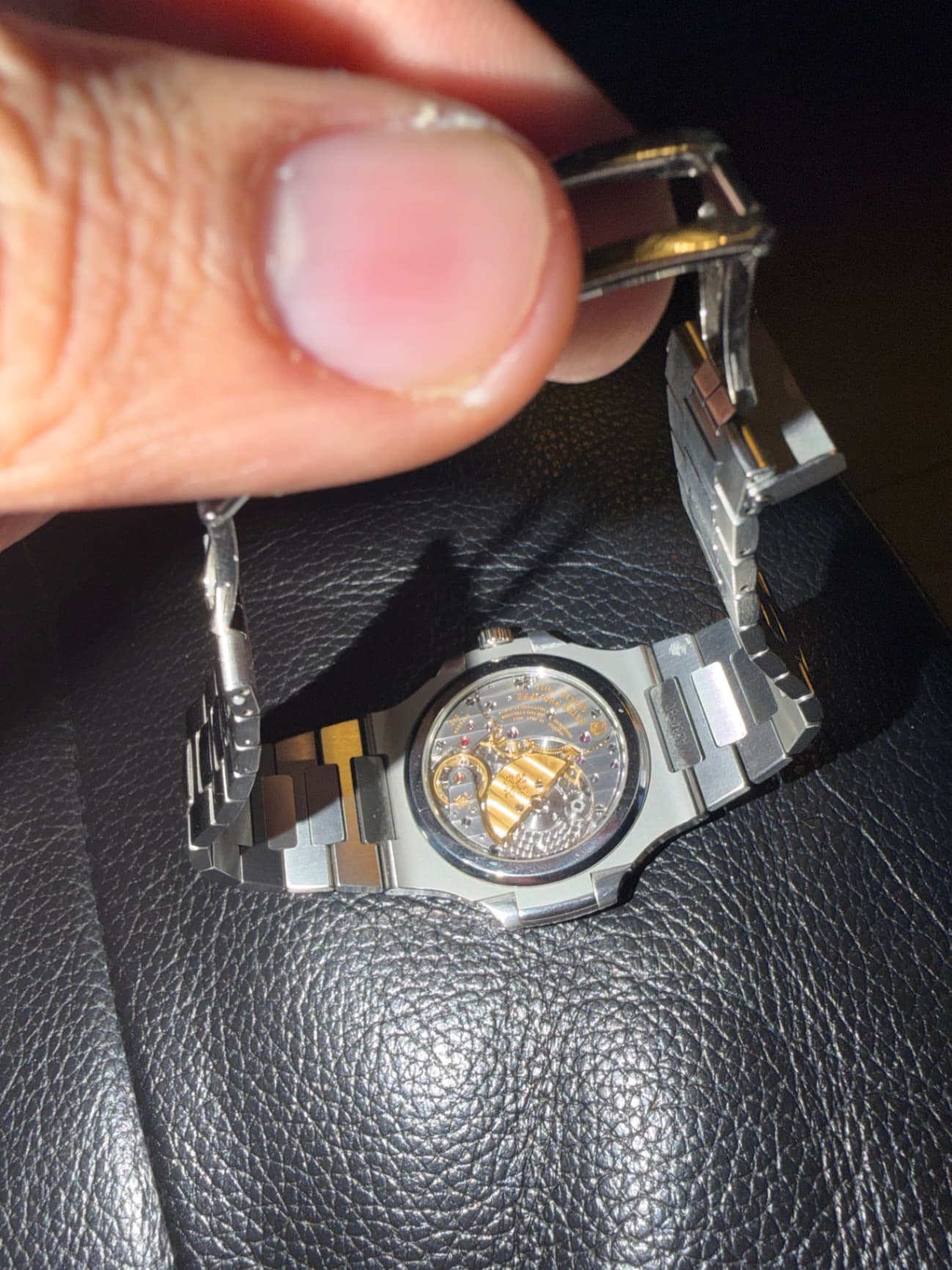 Patek Philippe Nautilus – Ref. 5712/1A-001, Sehr gut – Bild 2/4