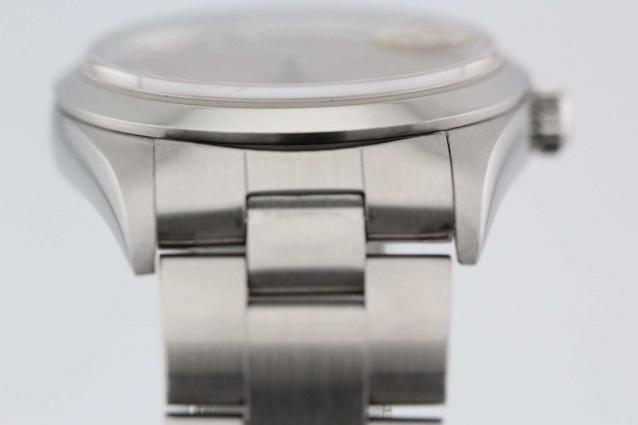Rolex Oyster Perpetual – Ref. 15200, Sehr gut – 8/15