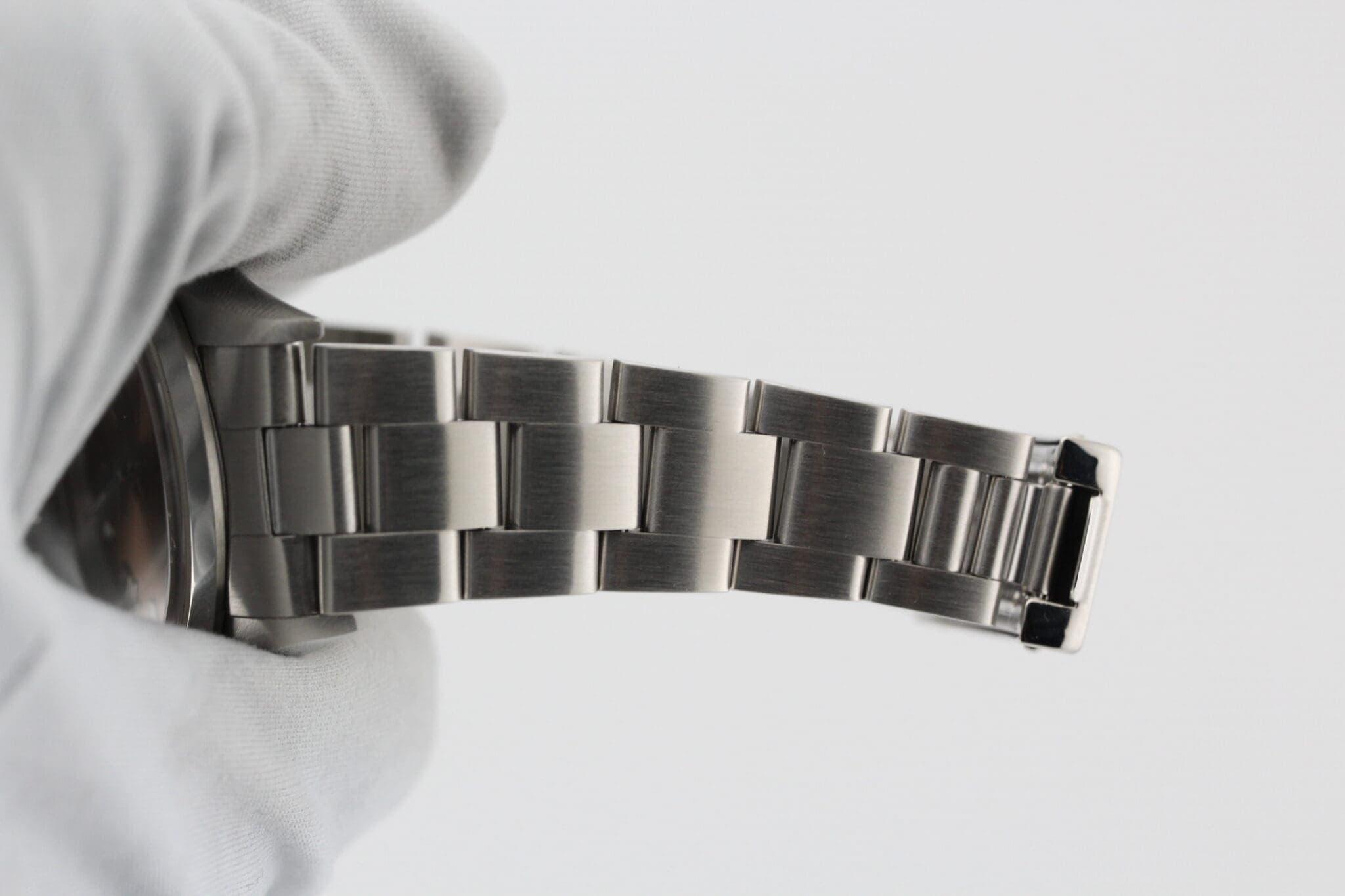 Rolex Oyster Perpetual – Ref. 15200, Sehr gut – Bild 2/15