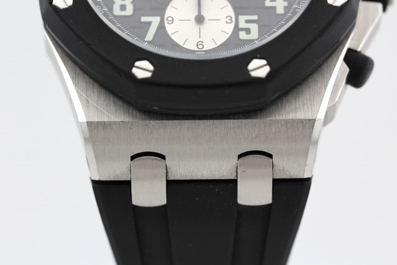 Audemars Piguet Royal Oak Offshore Chronograph – Ref. 25940SK.OO.D002CA.01.A, Sehr gut – 9/15