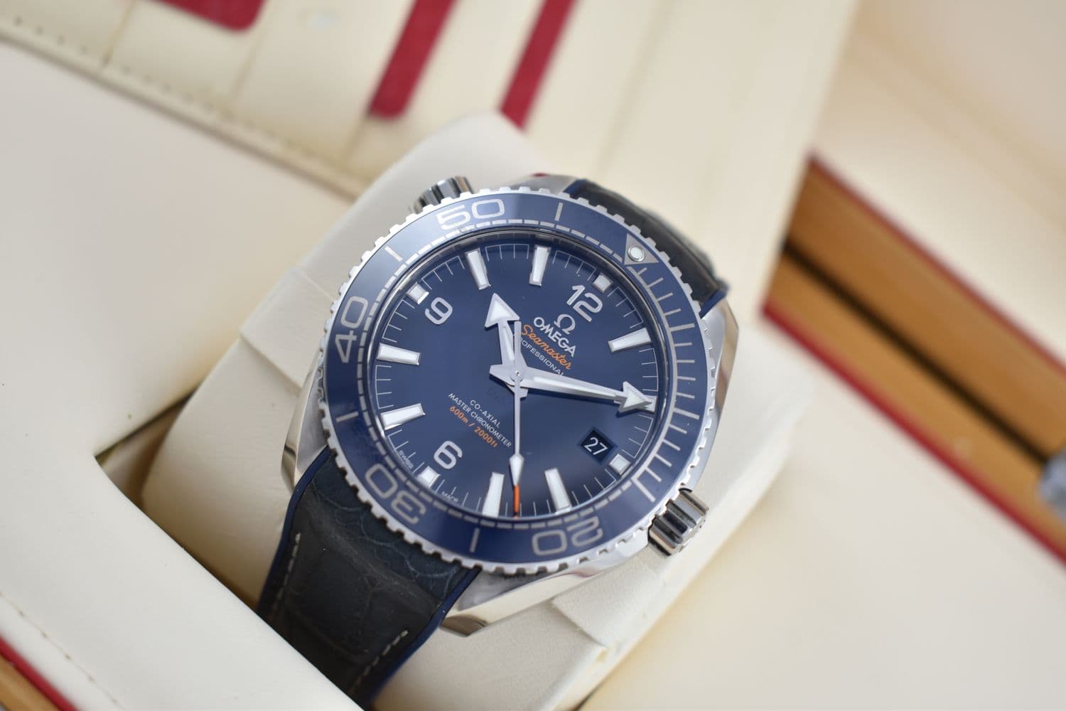 Omega Seamaster Planet Ocean – Ref. 215.33.44.21.03.001, Sehr gut – Bild 1/10