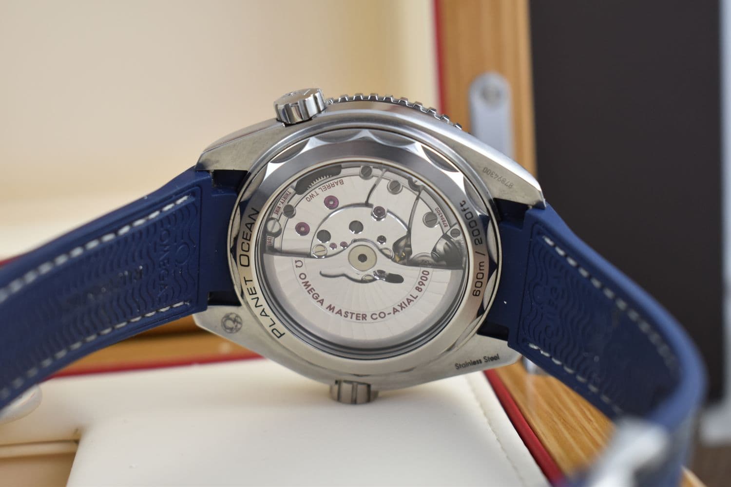 Omega Seamaster Planet Ocean – Ref. 215.33.44.21.03.001, Sehr gut – Bild 2/10