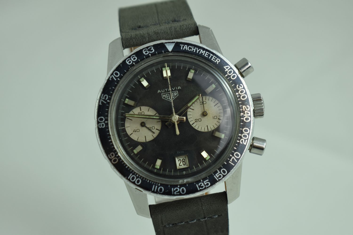 Heuer Autavia Dato – Ref. 7863, good – 4/18