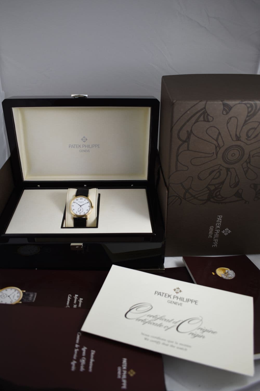 Patek Philippe Calatrava – Ref. 5022j-013, Sehr gut – Bild 2/17