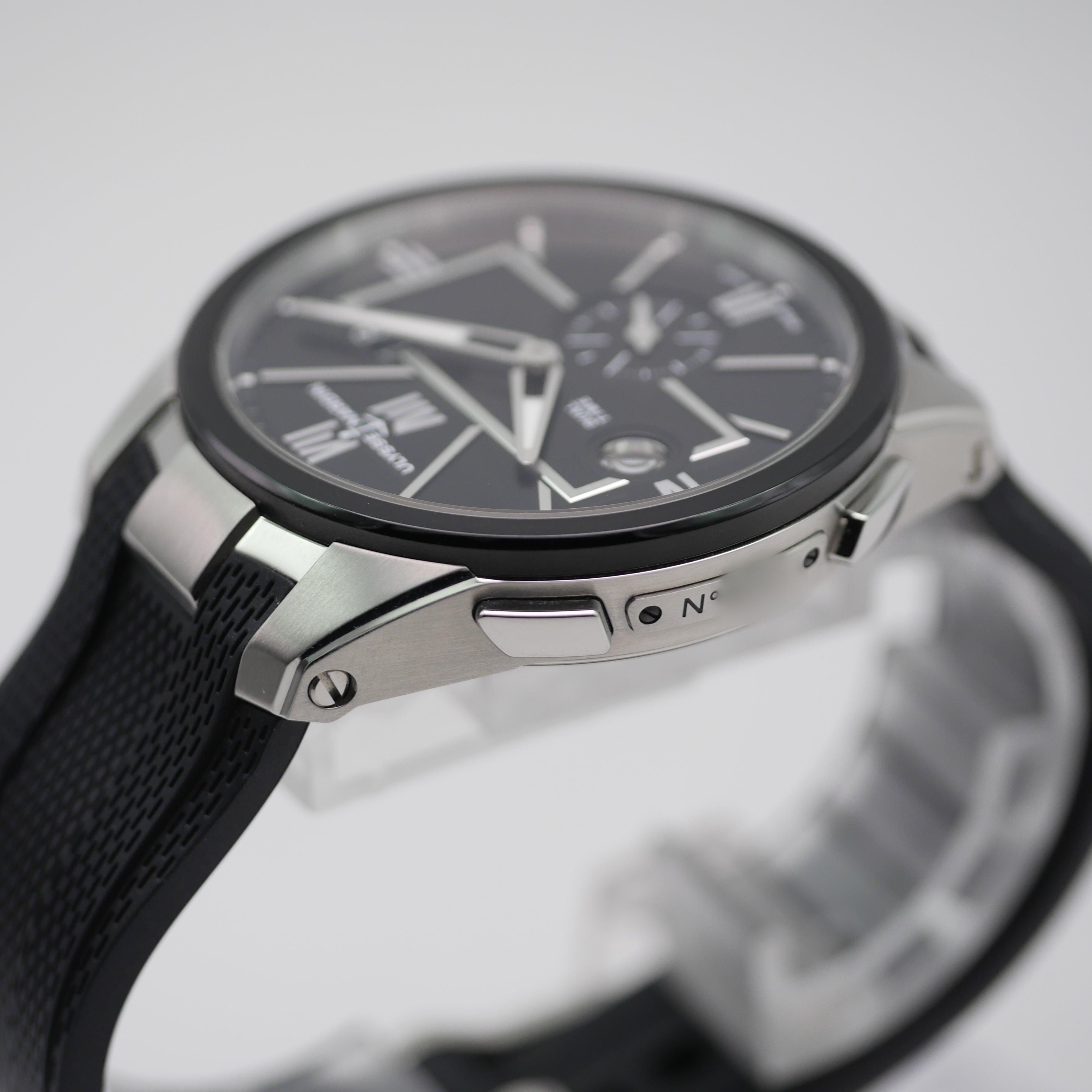 Ulysse Nardin Blast Dual Time – Ref. 243-20/42, good – 4/10