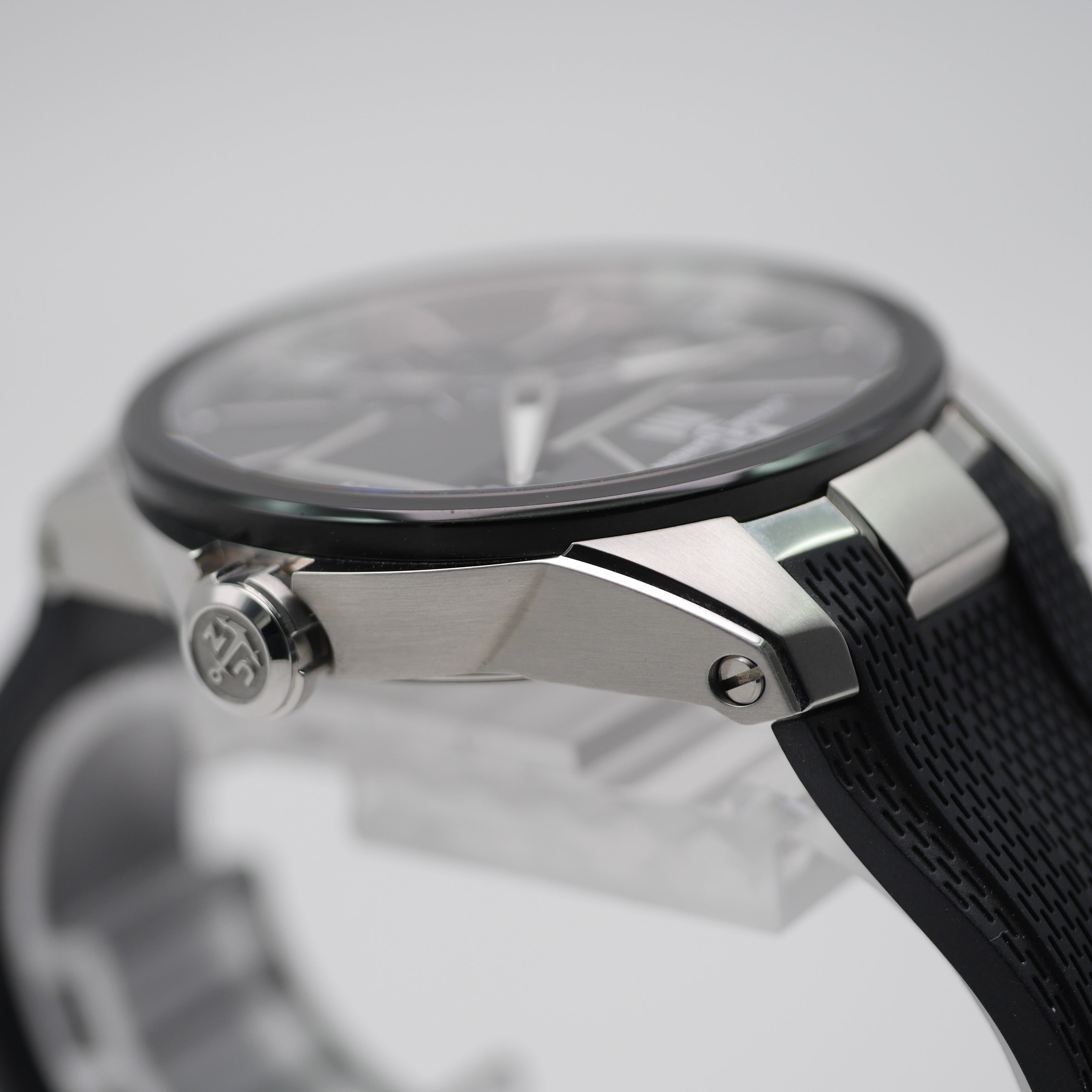 Ulysse Nardin Blast Dual Time – Ref. 243-20/42, good – 6/10