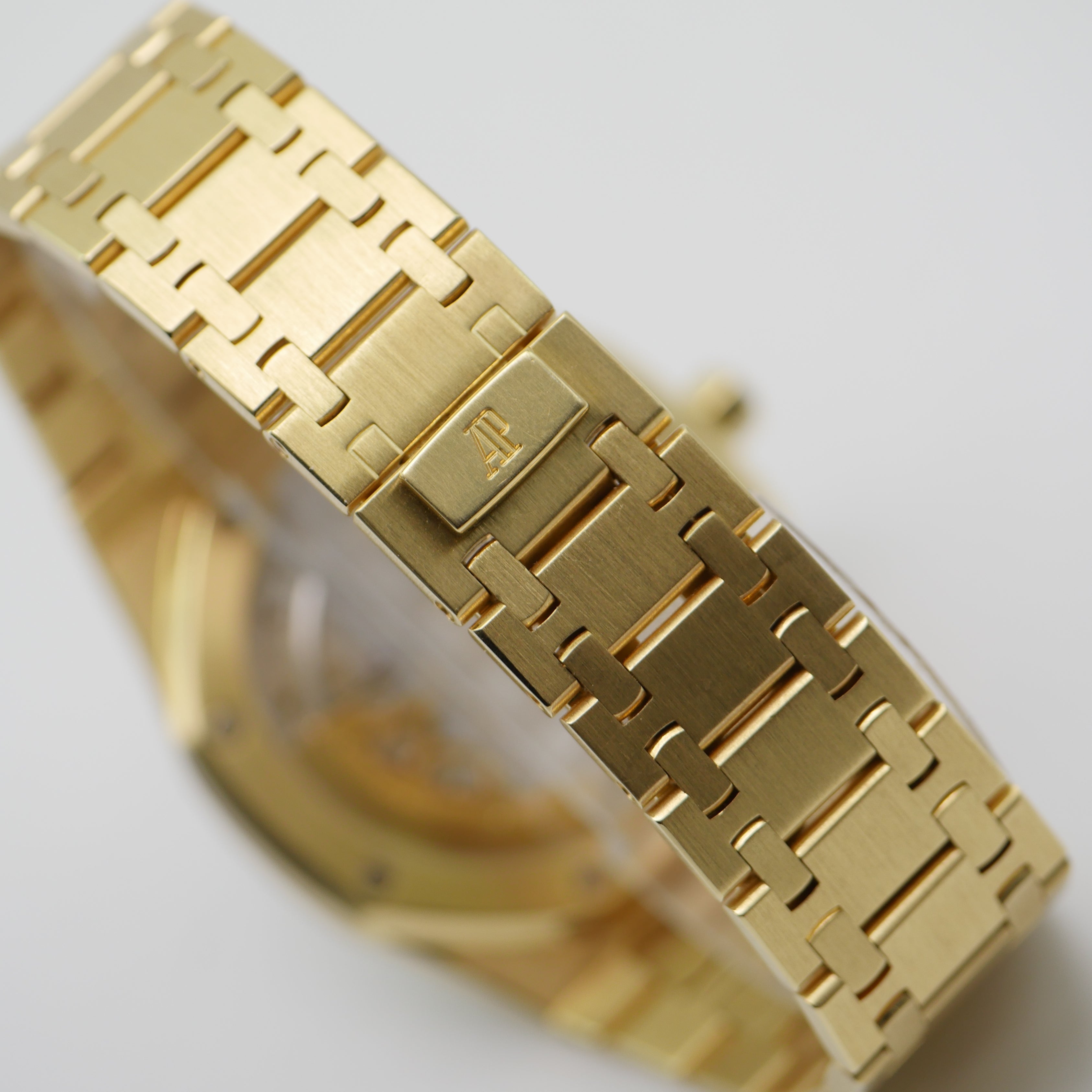 Audemars Piguet Royal Oak – Ref. 15202BA.OO.0944BA.01, Sehr gut – 4/11