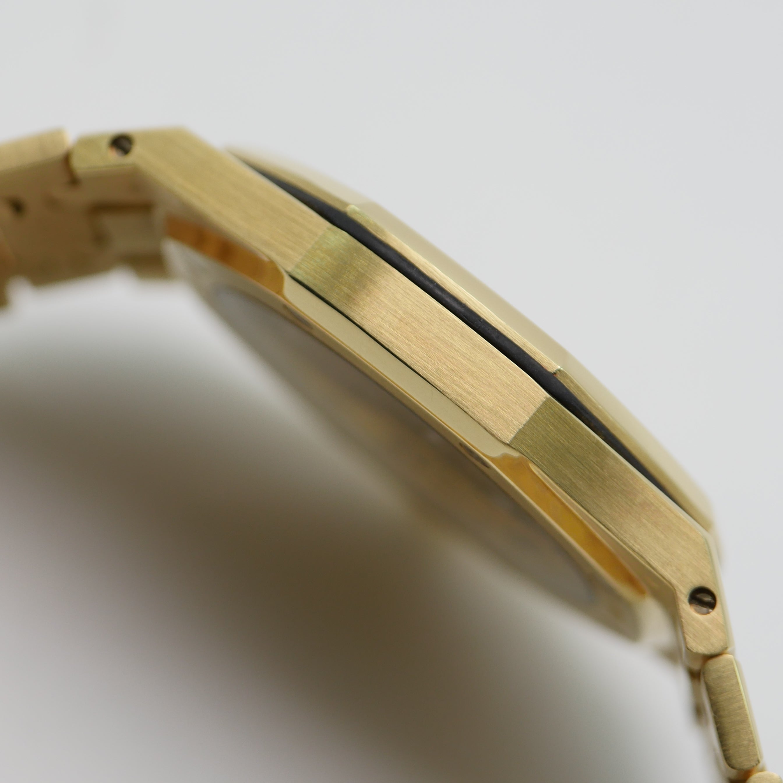 Audemars Piguet Royal Oak – Ref. 15202BA.OO.0944BA.01, Sehr gut – 10/11