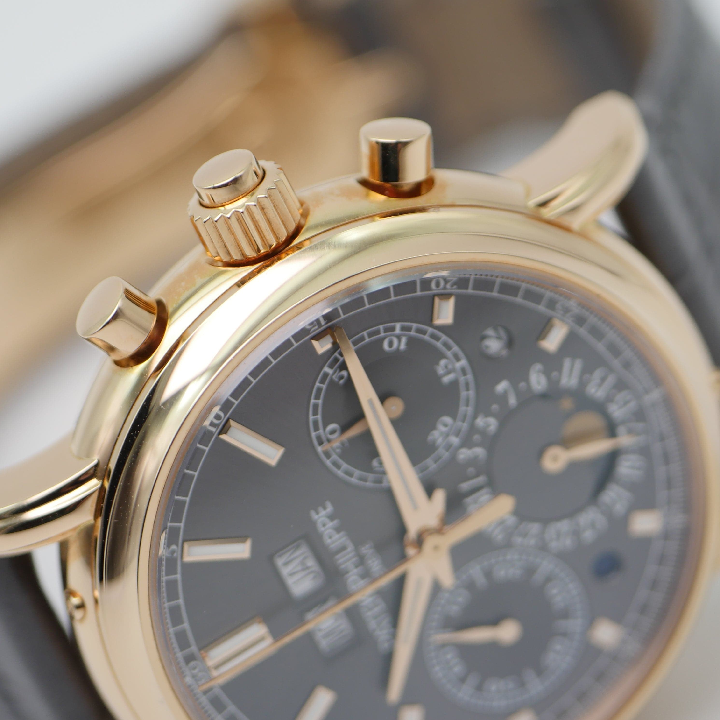 Patek Philippe Perpetual Calendar – Ref. 5204R-011, Neu – Bild 2/12