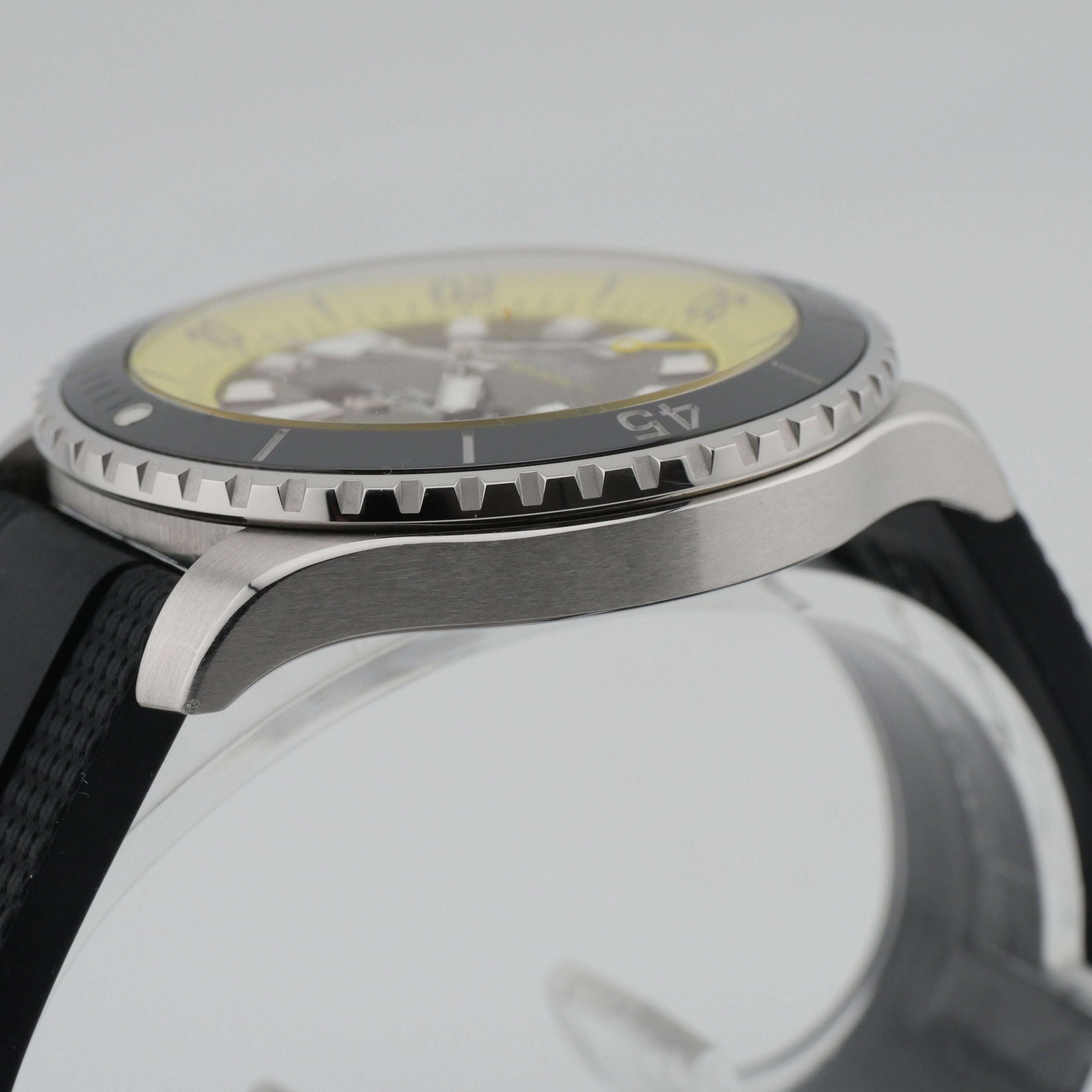 Breitling Superocean – Ref. A173762A1B1S1, very good – 6/9