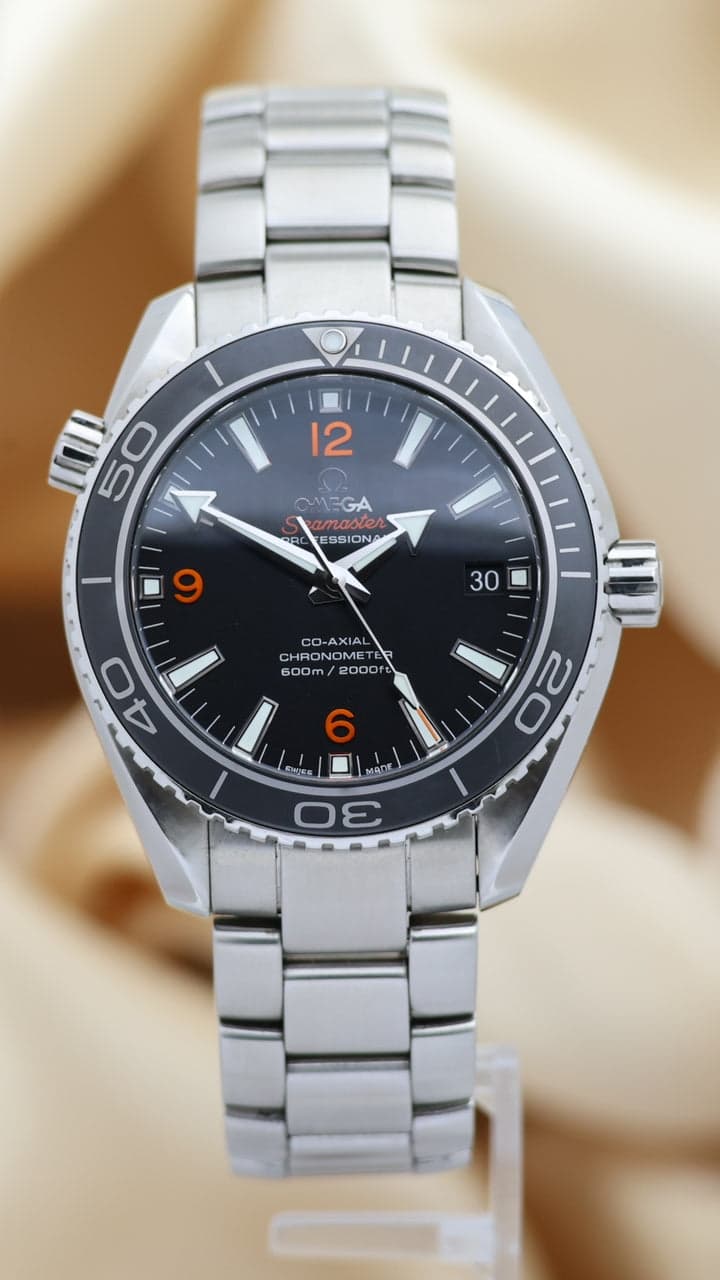 Omega Seamaster Planet Ocean – Ref. 23230422101003, Sehr gut – Bild 1/9
