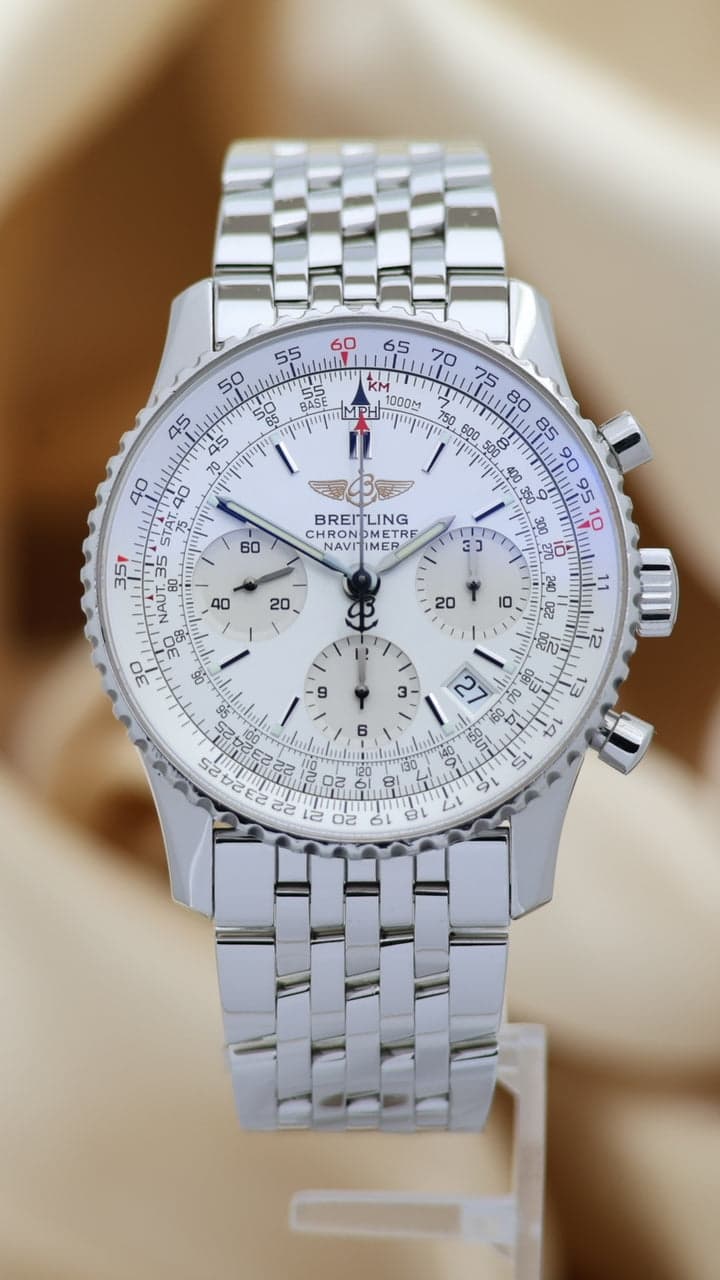 Breitling Navitimer – Ref. A23322, Sehr gut – Bild 1/9