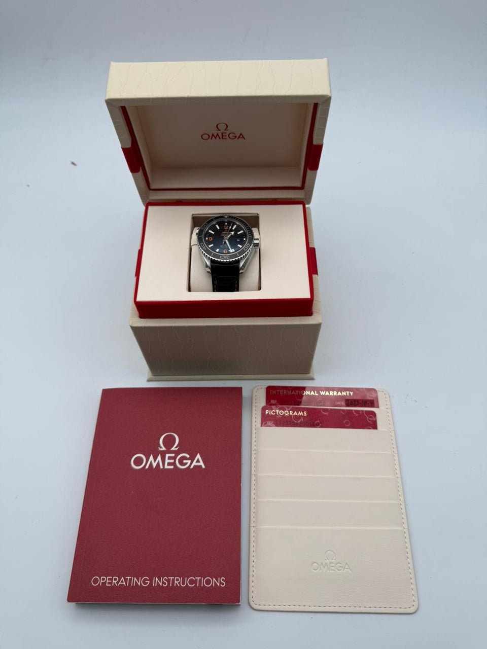 Omega Seamaster Planet Ocean – Ref. 23233382001002, Sehr gut – 10/10