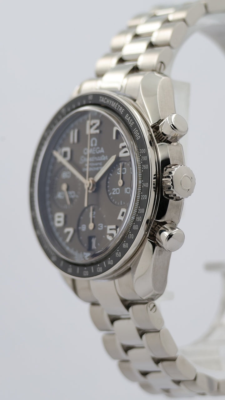 Omega Speedmaster (Non-Moonwatch) – Ref. 32430384006001, very good – 8/10