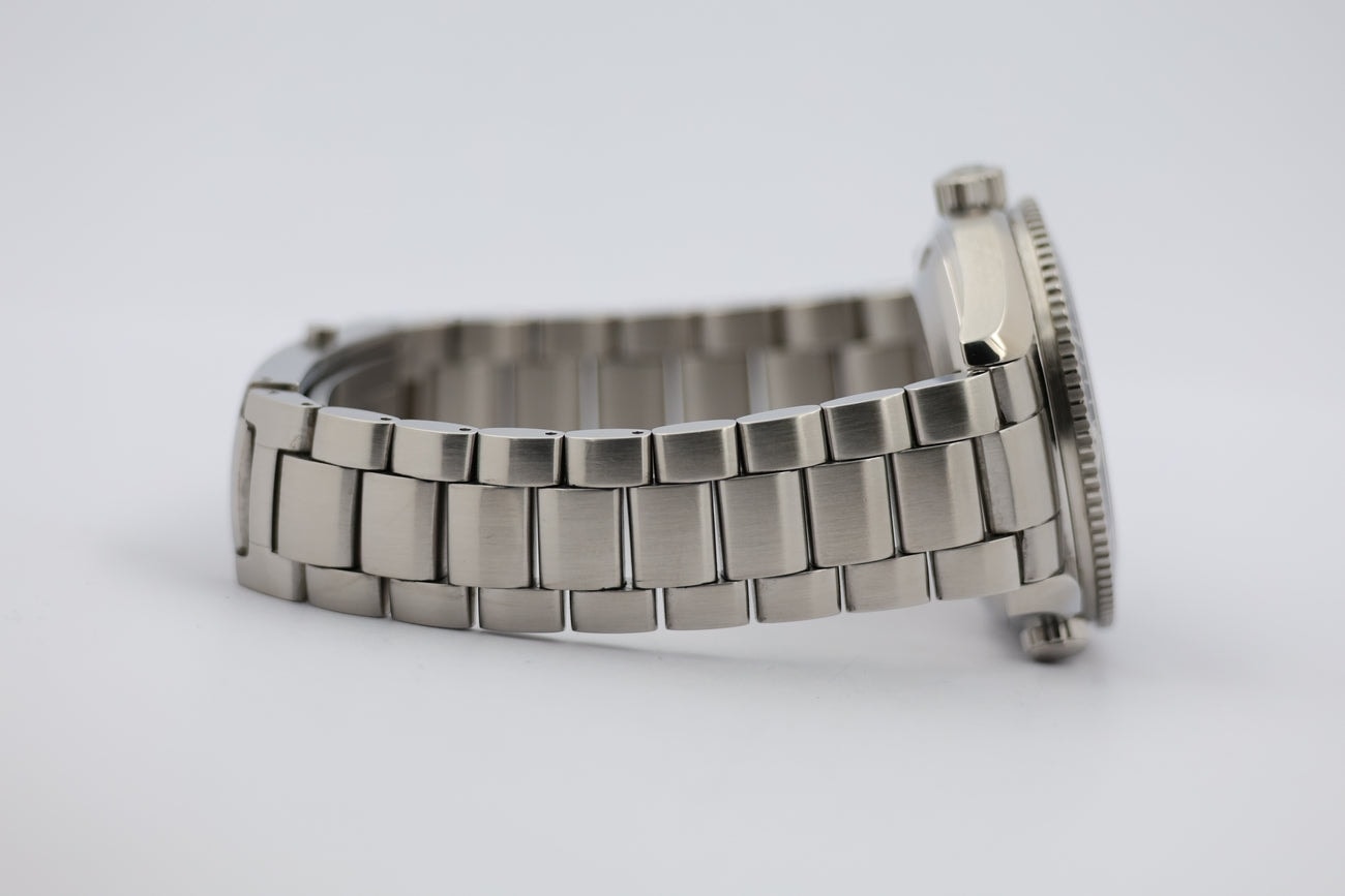 Omega Seamaster Planet Ocean – Ref. 22015100, very good – 4/10
