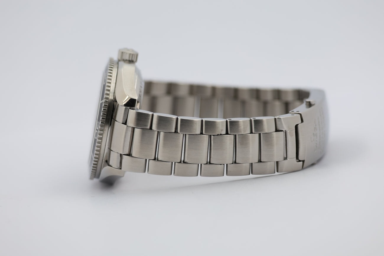 Omega Seamaster Planet Ocean – Ref. 22015100, very good – 5/10