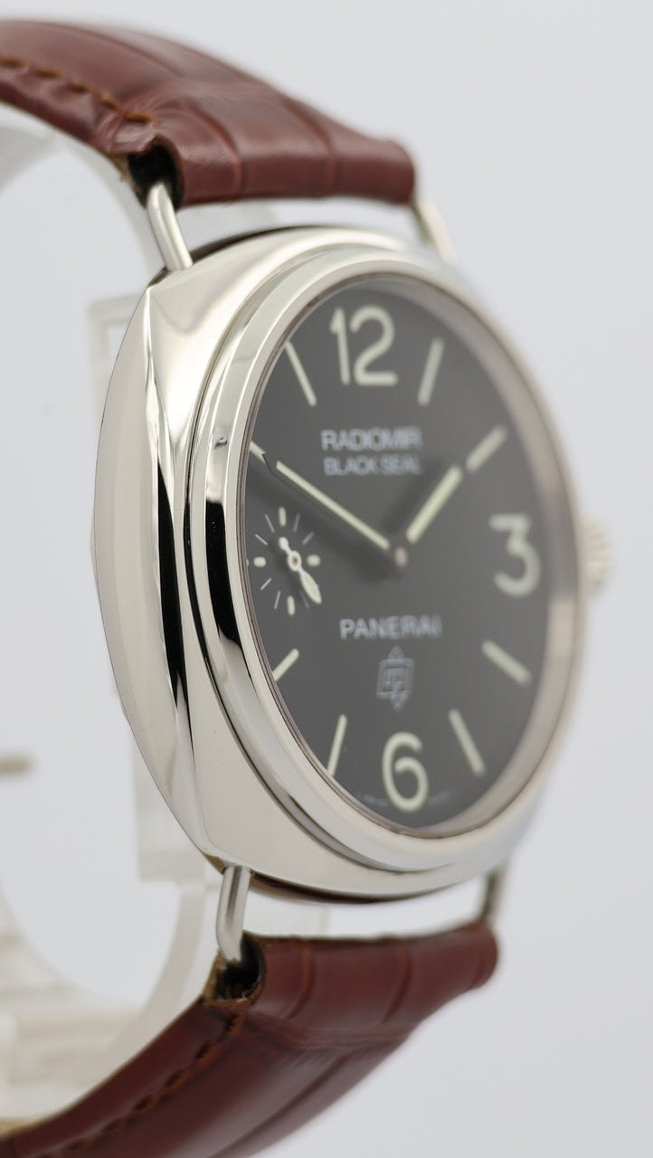 Panerai Radiomir – Ref. PAM00380, very good – 8/9