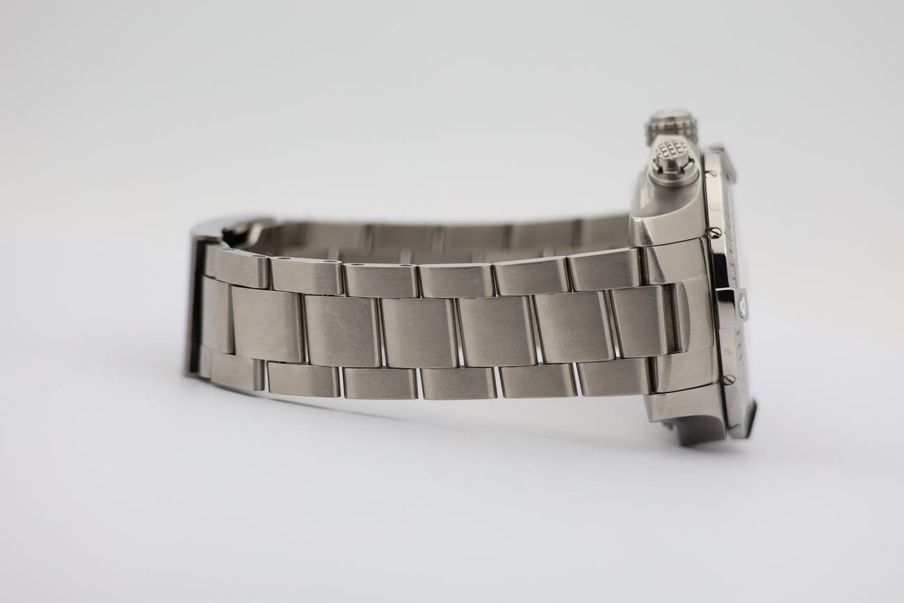 Breitling Avenger – Ref. A13317101B1A1, very good – 3/9