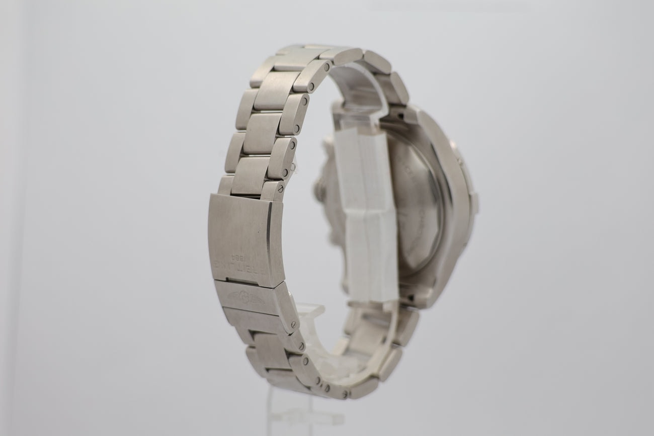 Breitling Avenger – Ref. A13317101B1A1, very good – 4/9