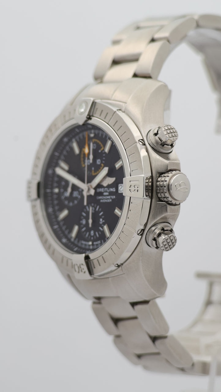 Breitling Avenger – Ref. A13317101B1A1, very good – 9/9
