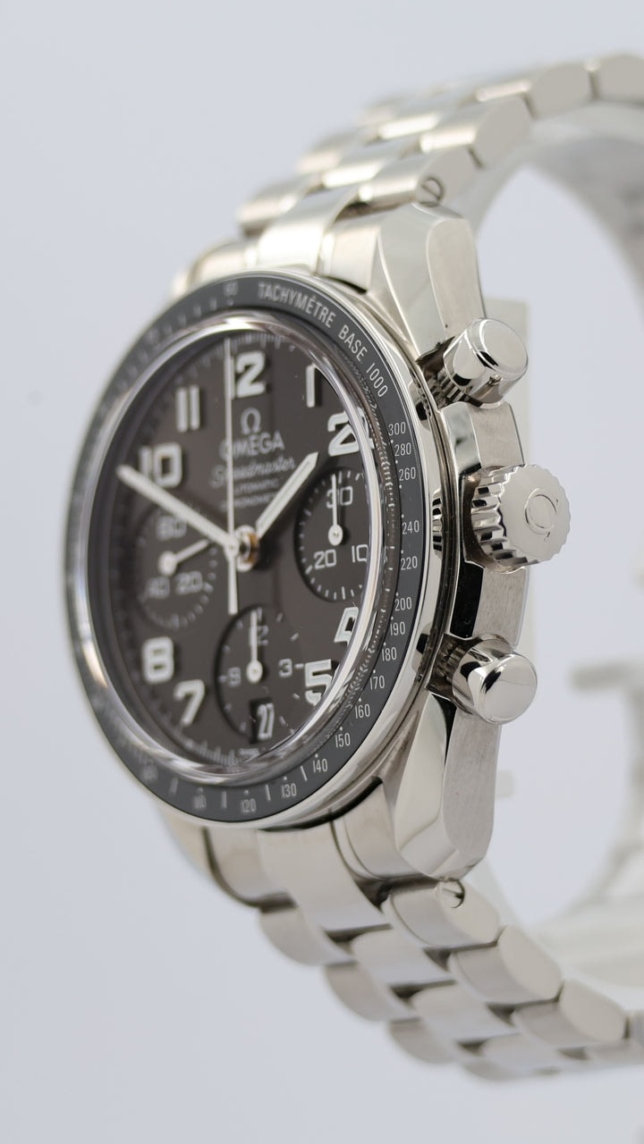 Omega Speedmaster (Non-Moonwatch) – Ref. 32430384006001, very good – 8/9