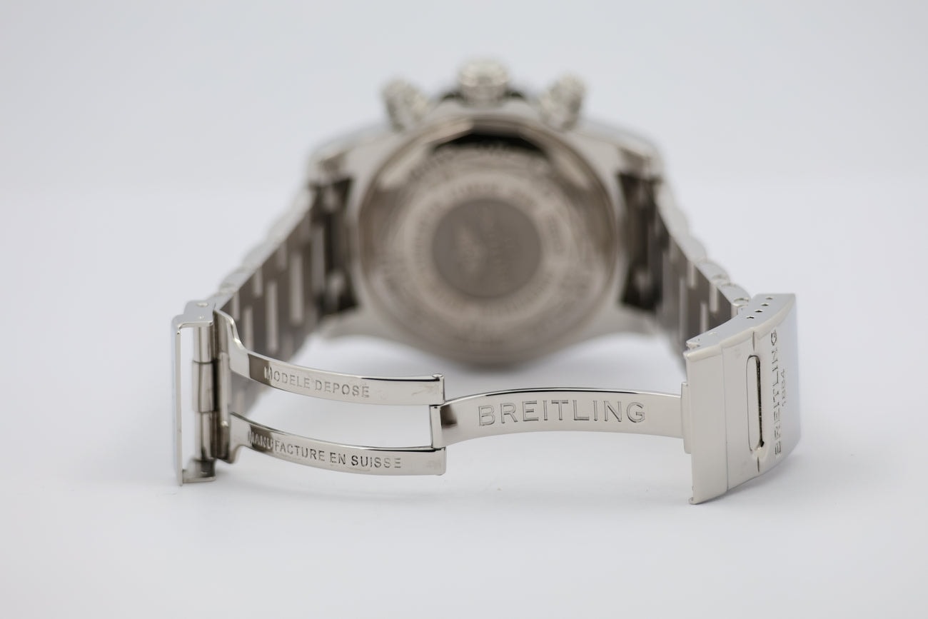 Breitling Avenger – Ref. A13381, Sehr gut – 4/10