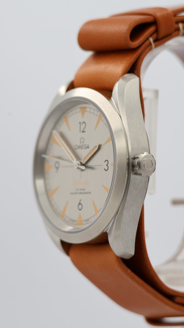 Omega Railmaster – Ref. 22012402006001, good – 8/9