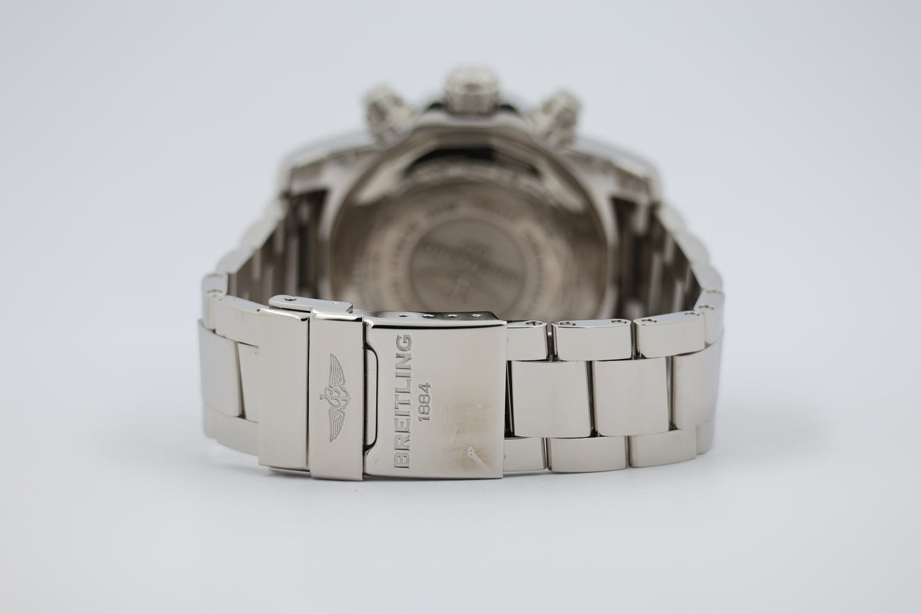 Breitling Avenger – Ref. A13381, very good – 4/10