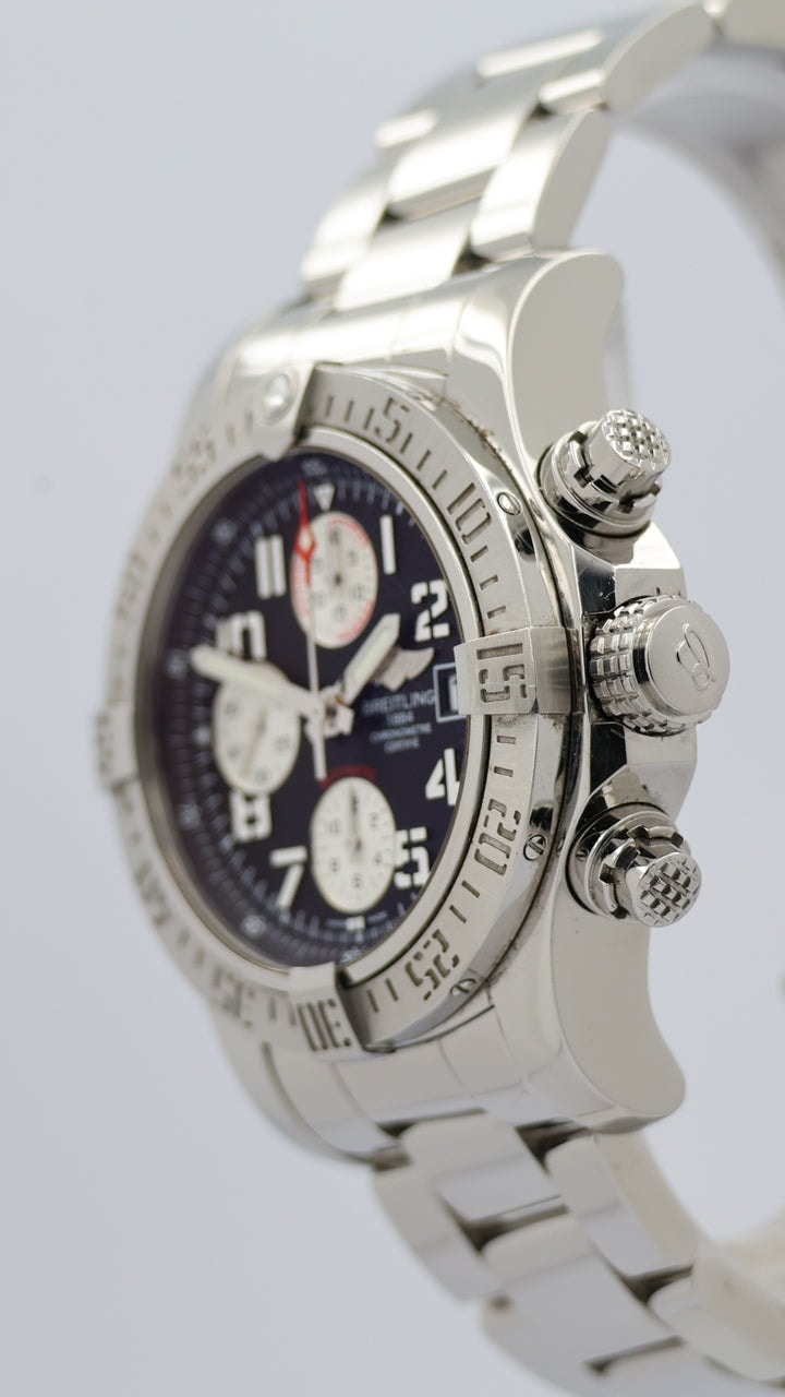 Breitling Avenger – Ref. A13381, Sehr gut – 10/10