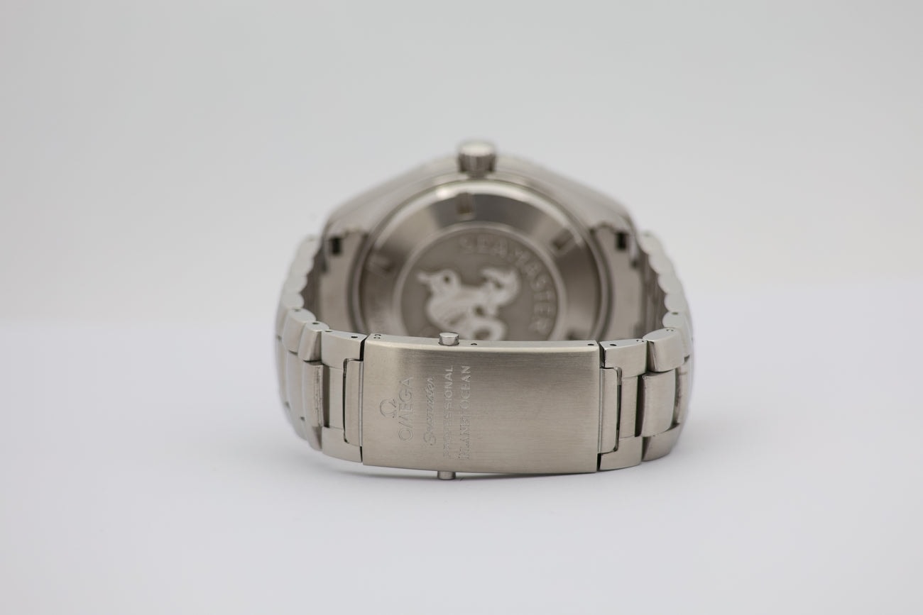 Omega Seamaster Planet Ocean – Ref. 22005000, very good – 2/9