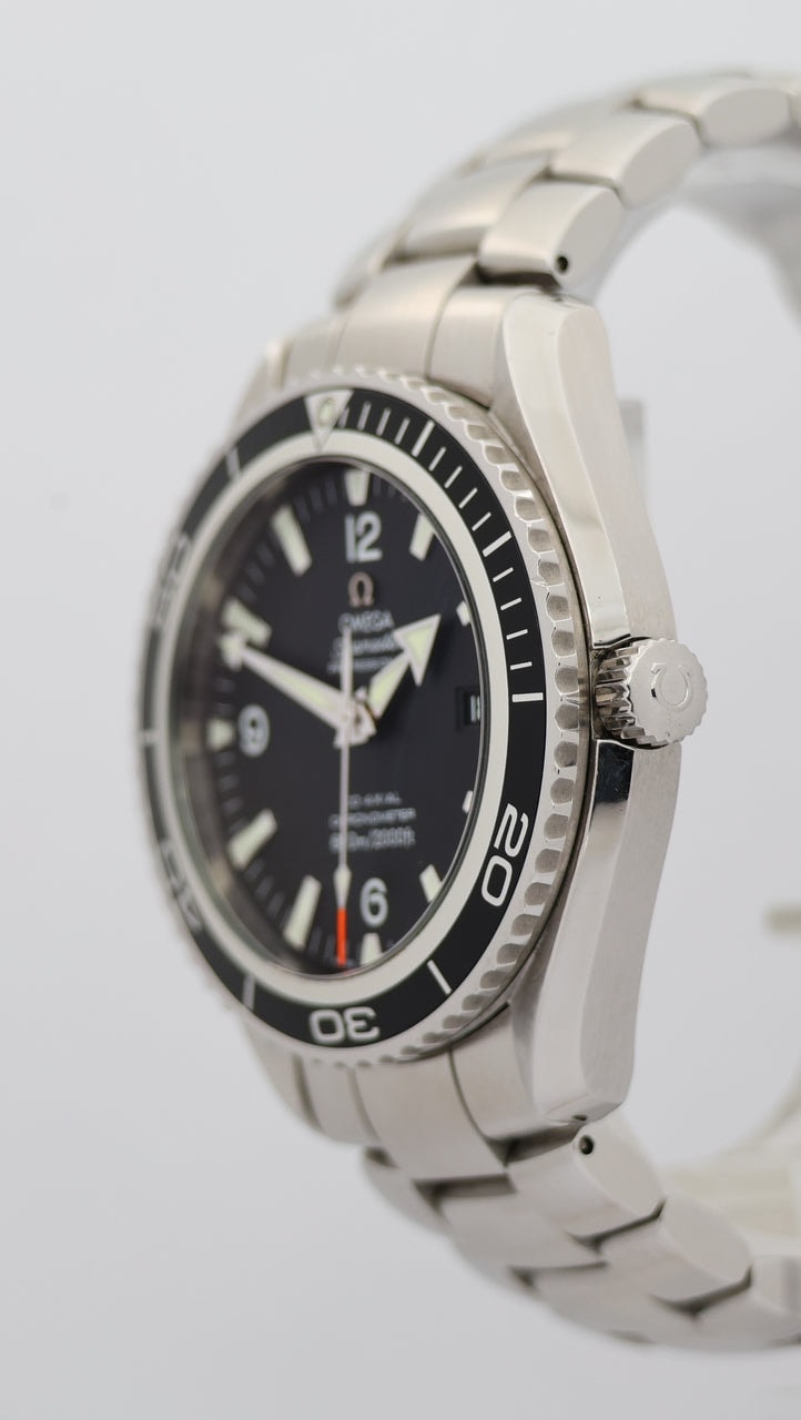 Omega Seamaster Planet Ocean – Ref. 22005000, very good – 9/9