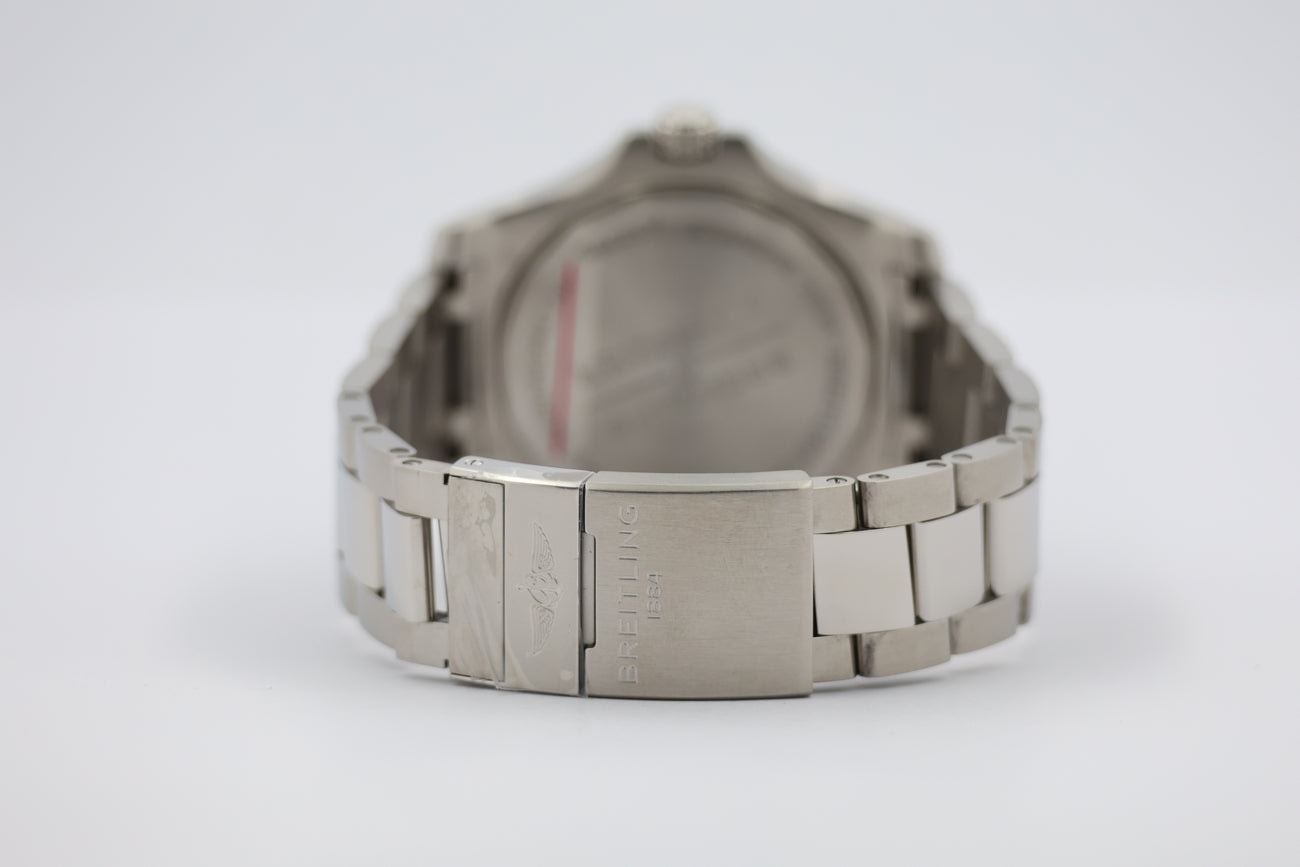 Breitling Avenger GMT – Ref. A32395, Sehr gut – 2/10