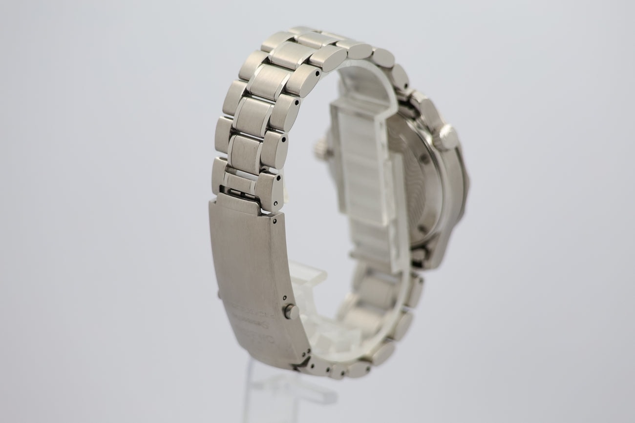 Omega Seamaster Diver 300M – Ref. 22625000, Sehr gut – 5/9