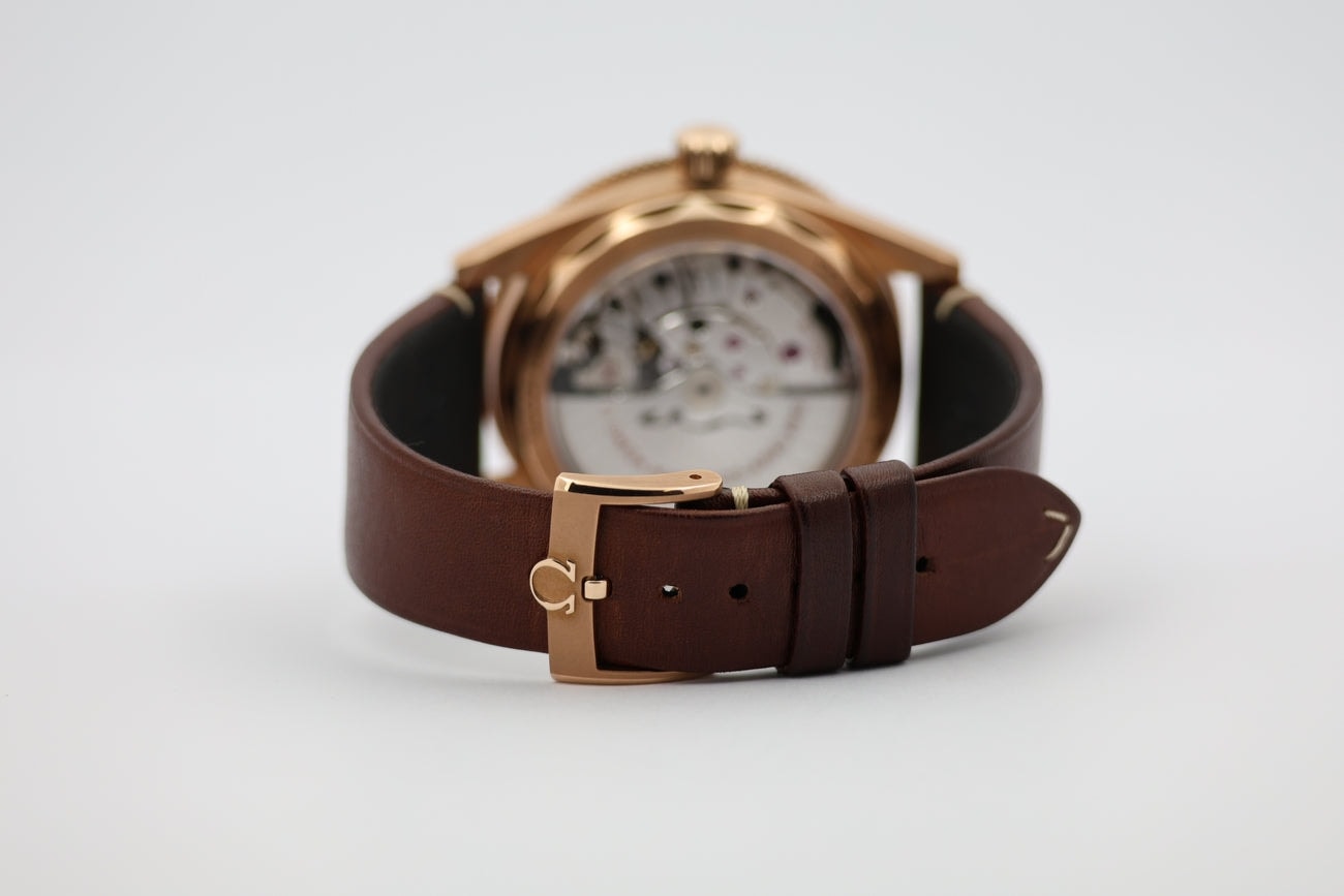 Omega Seamaster 300 – Ref. 23492412110001, very good – 6/9