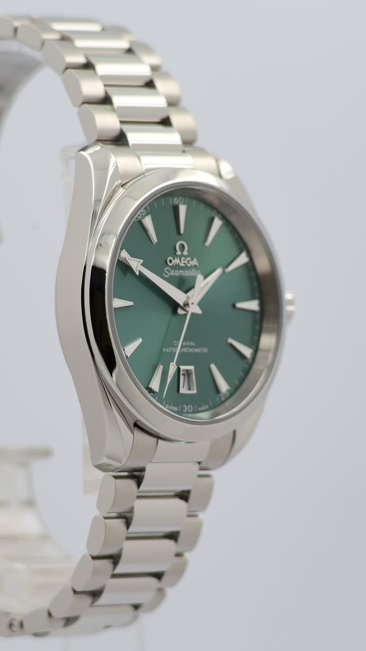 Omega Aqua Terra – Ref. 22010382010002, very good – 7/10