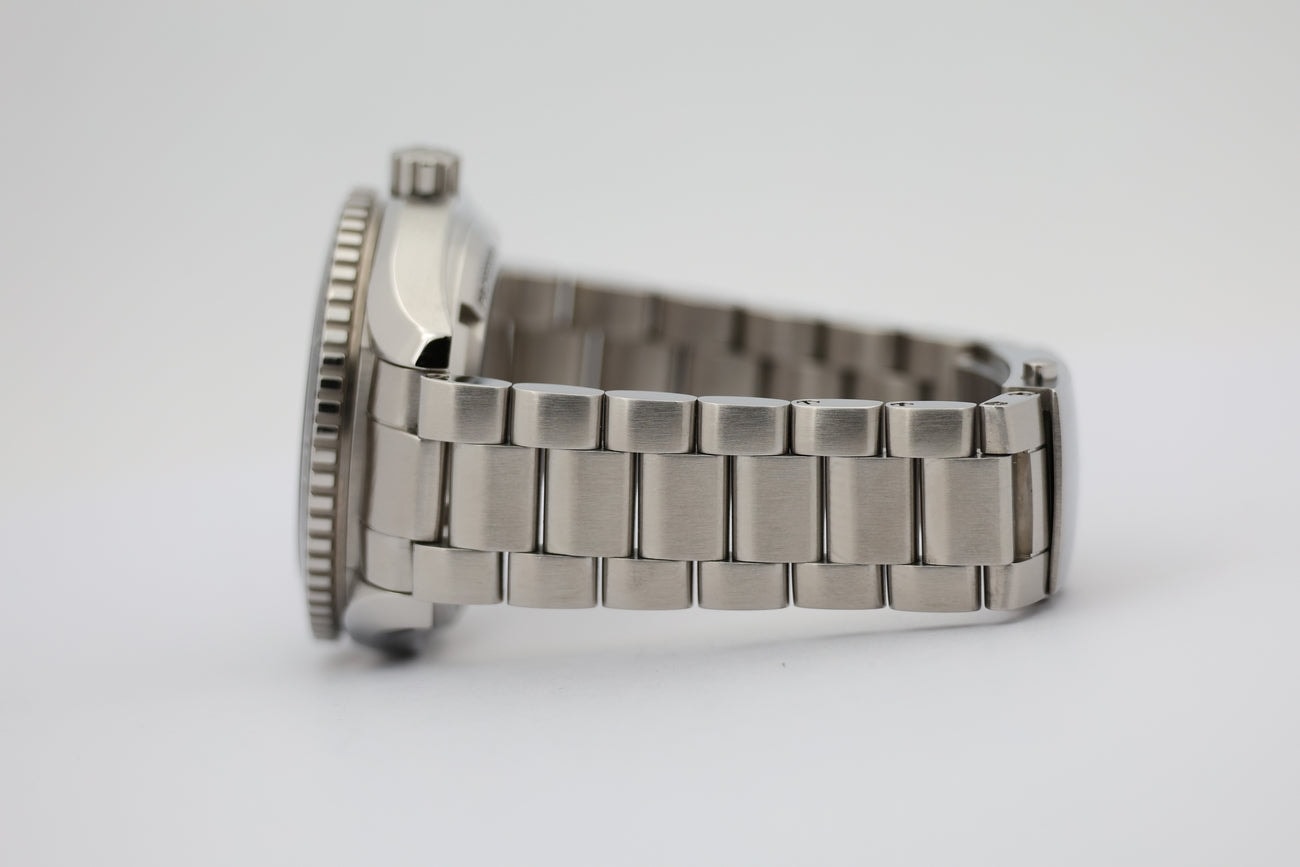 Omega Seamaster Planet Ocean – Ref. 23230422101003, Sehr gut – 5/10