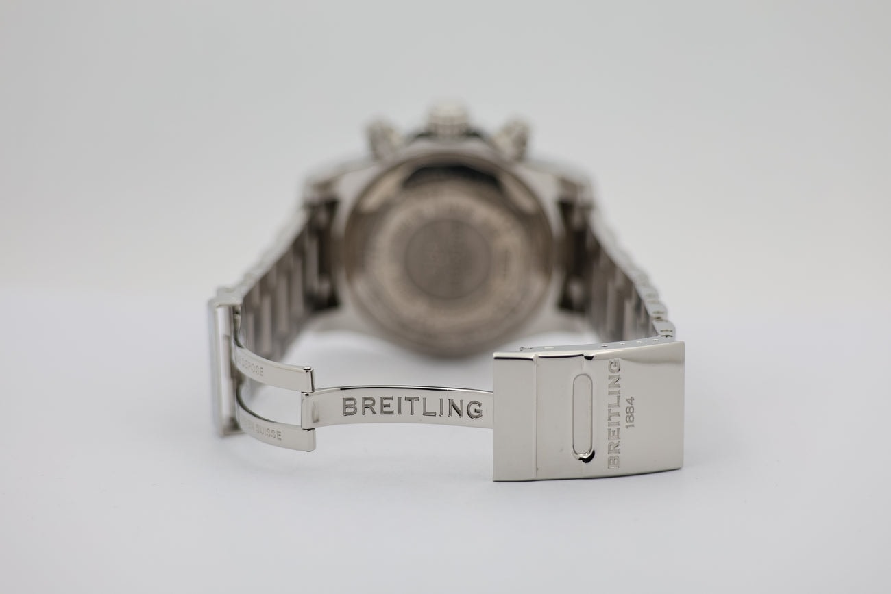 Breitling Avenger – Ref. A13381, very good – 4/10