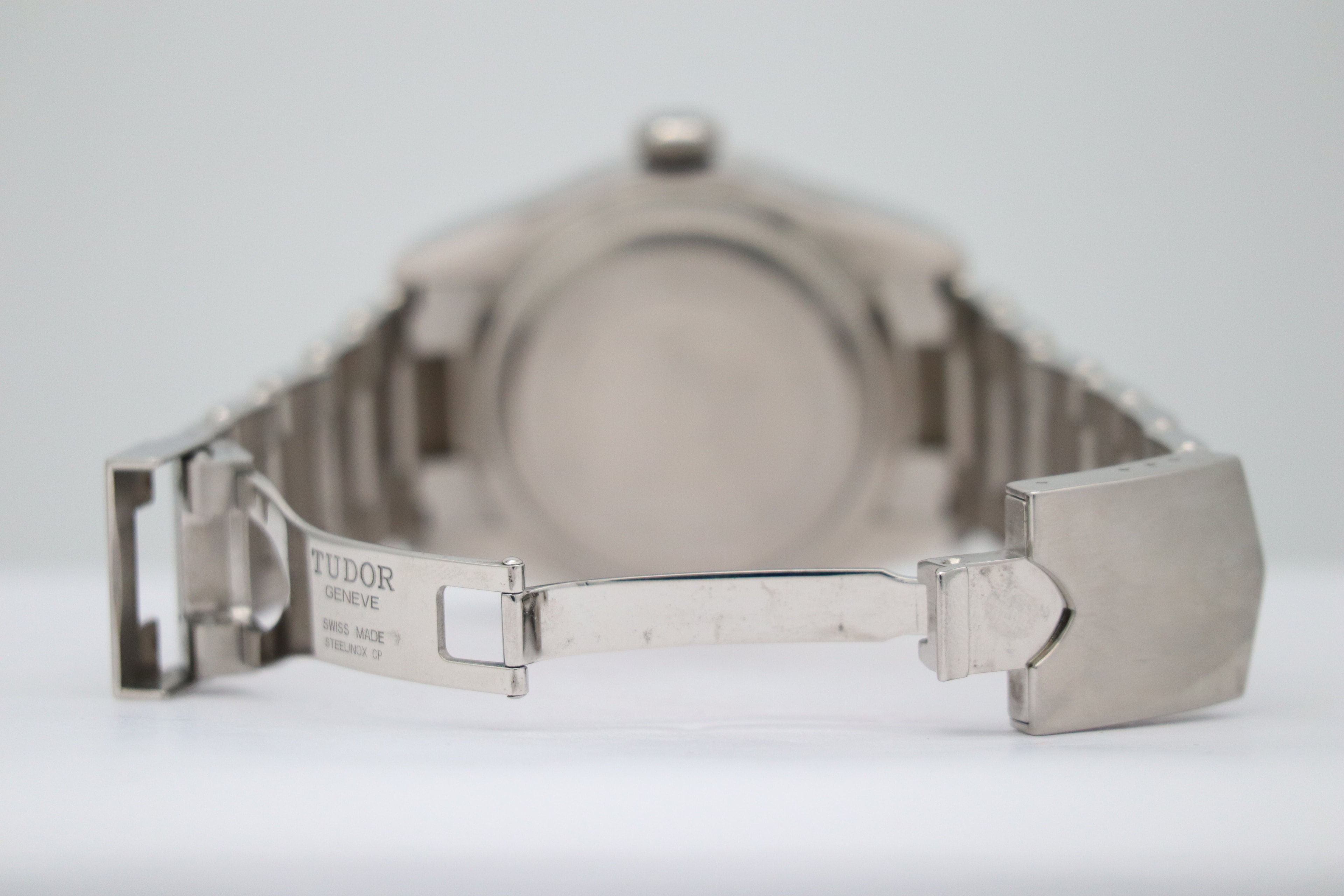 Tudor Black Bay – Ref. 79730, Gut – 4/9