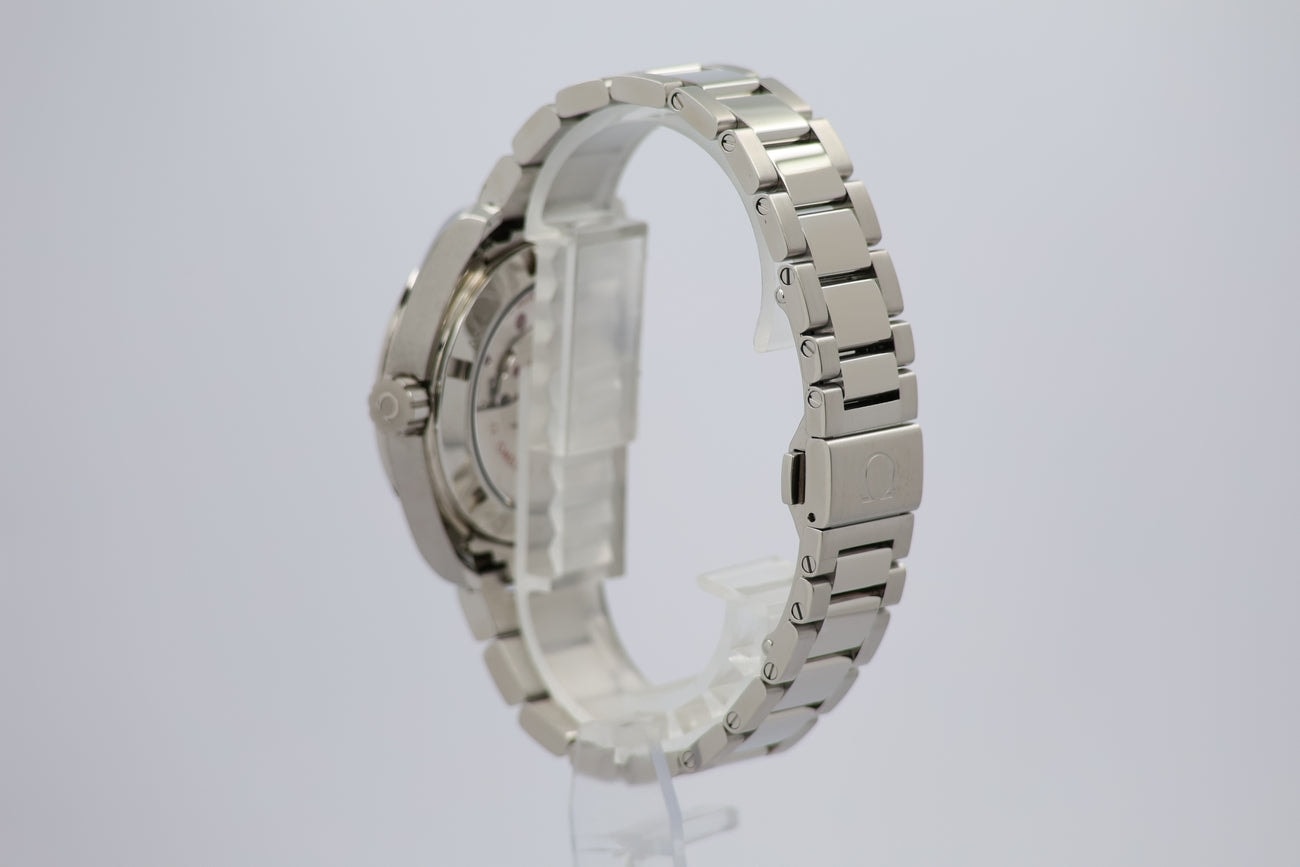 Omega Aqua Terra – Ref. 23110392202001, very good – 8/9