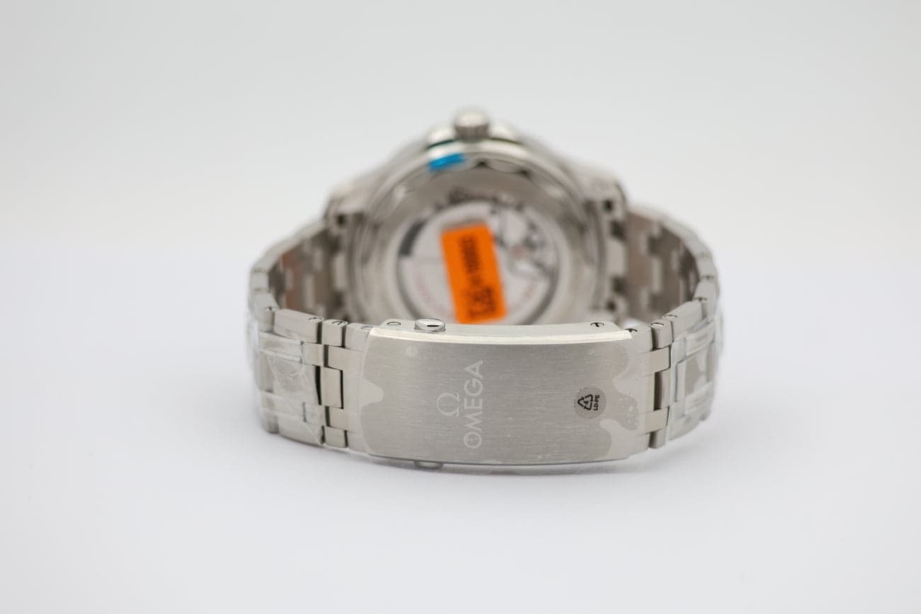 Omega Seamaster Diver 300M – Ref. 21030422004001, New – Image 2/10
