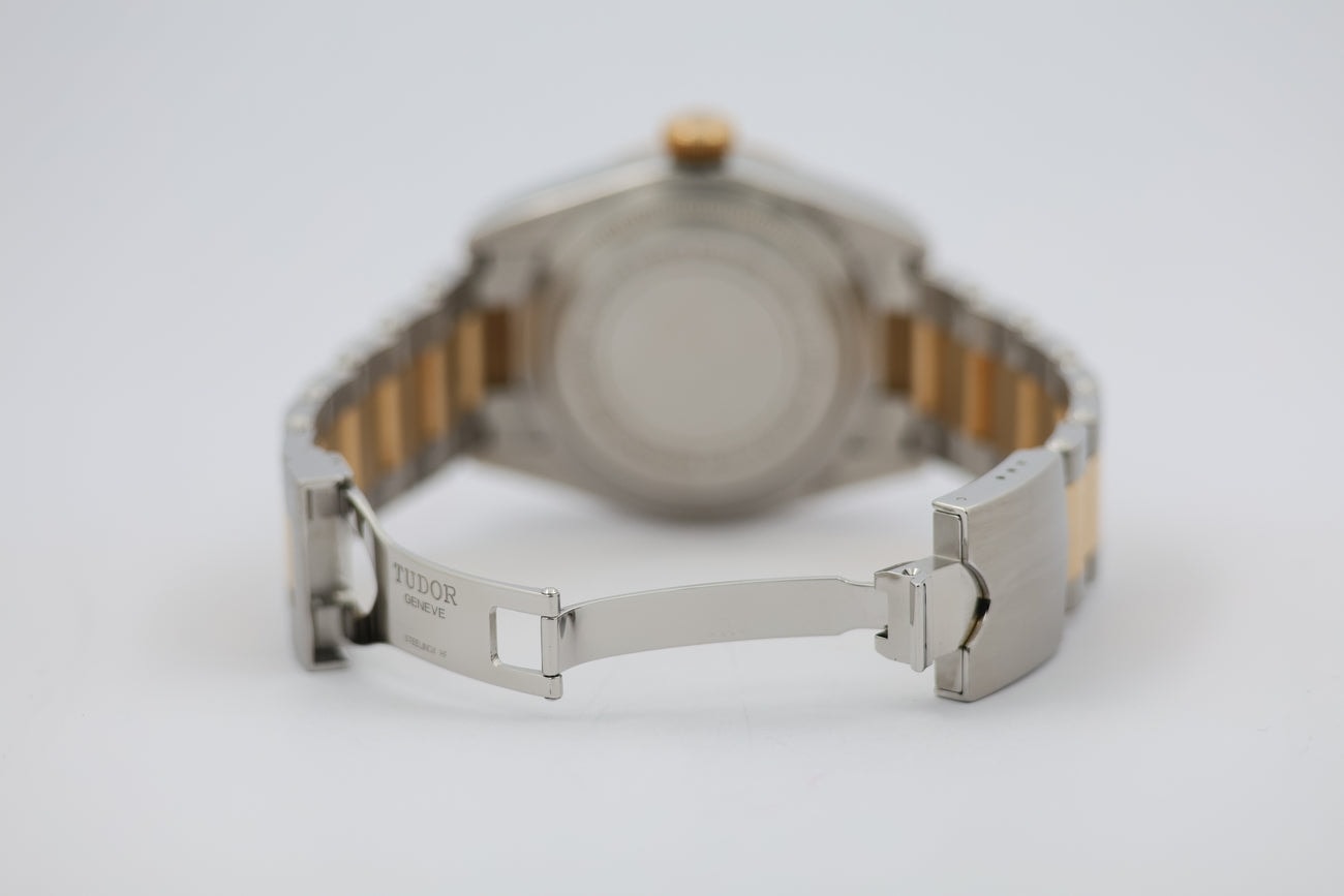 Tudor Black Bay – Ref. 79733N, Sehr gut – 4/10