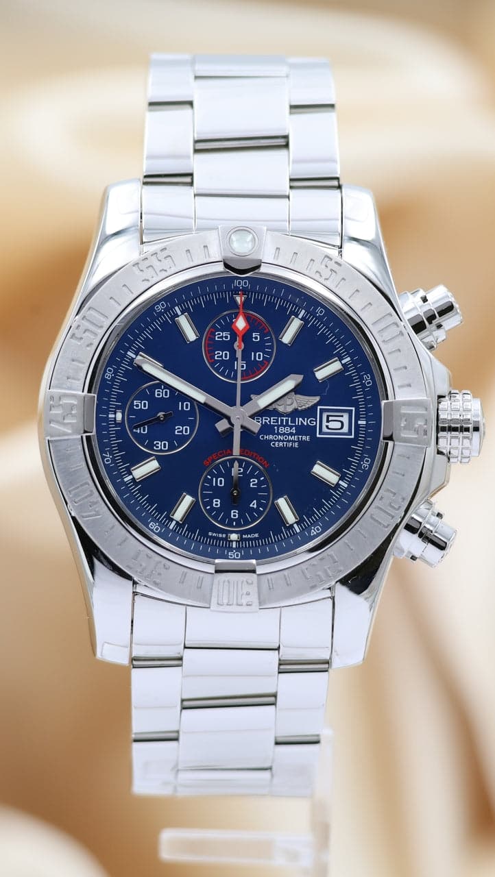 Breitling Avenger – Ref. A13381, Sehr gut – Bild 1/9