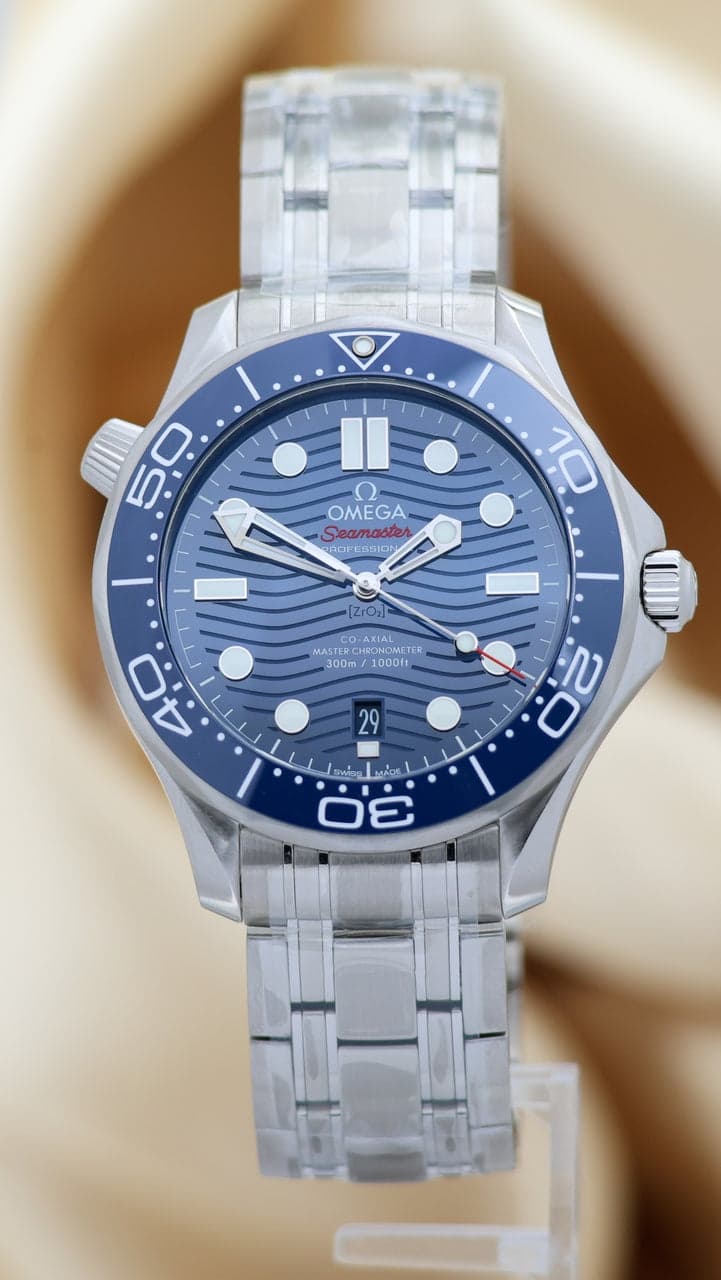 Omega Seamaster Diver 300M – Ref. 21030422003001, Neu