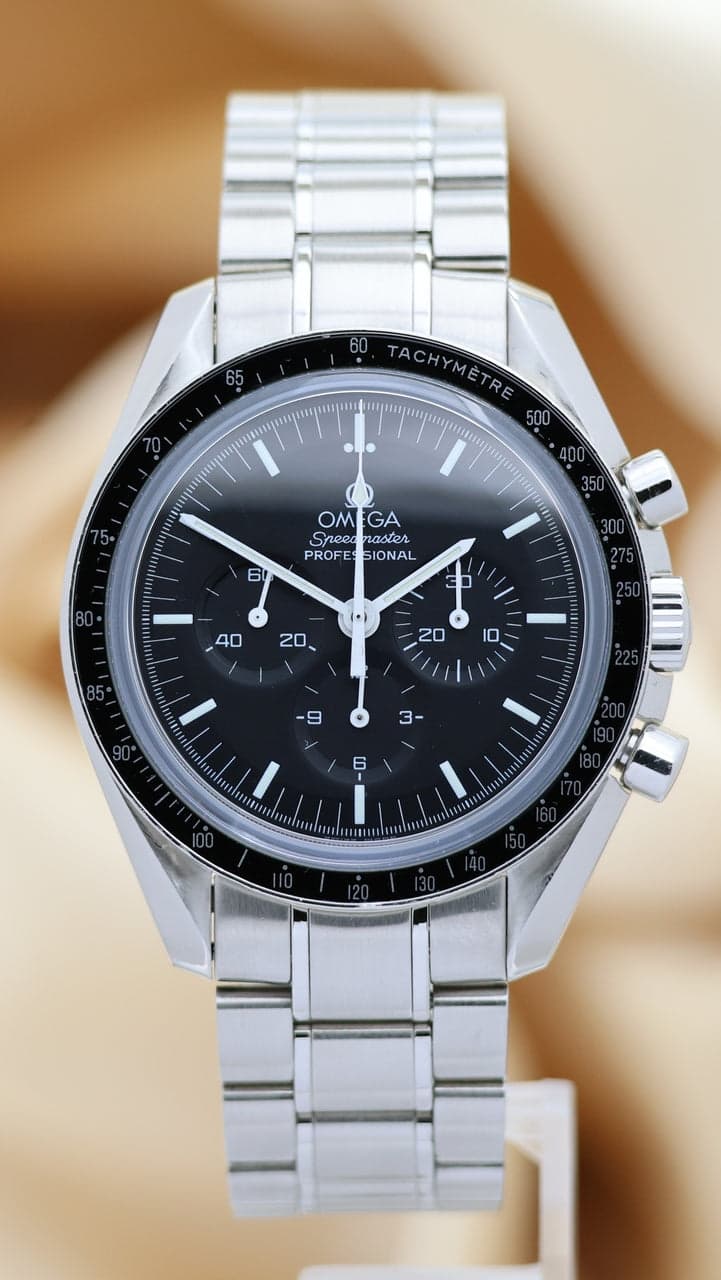 Omega Speedmaster Moonwatch – Ref. 35735000, very good