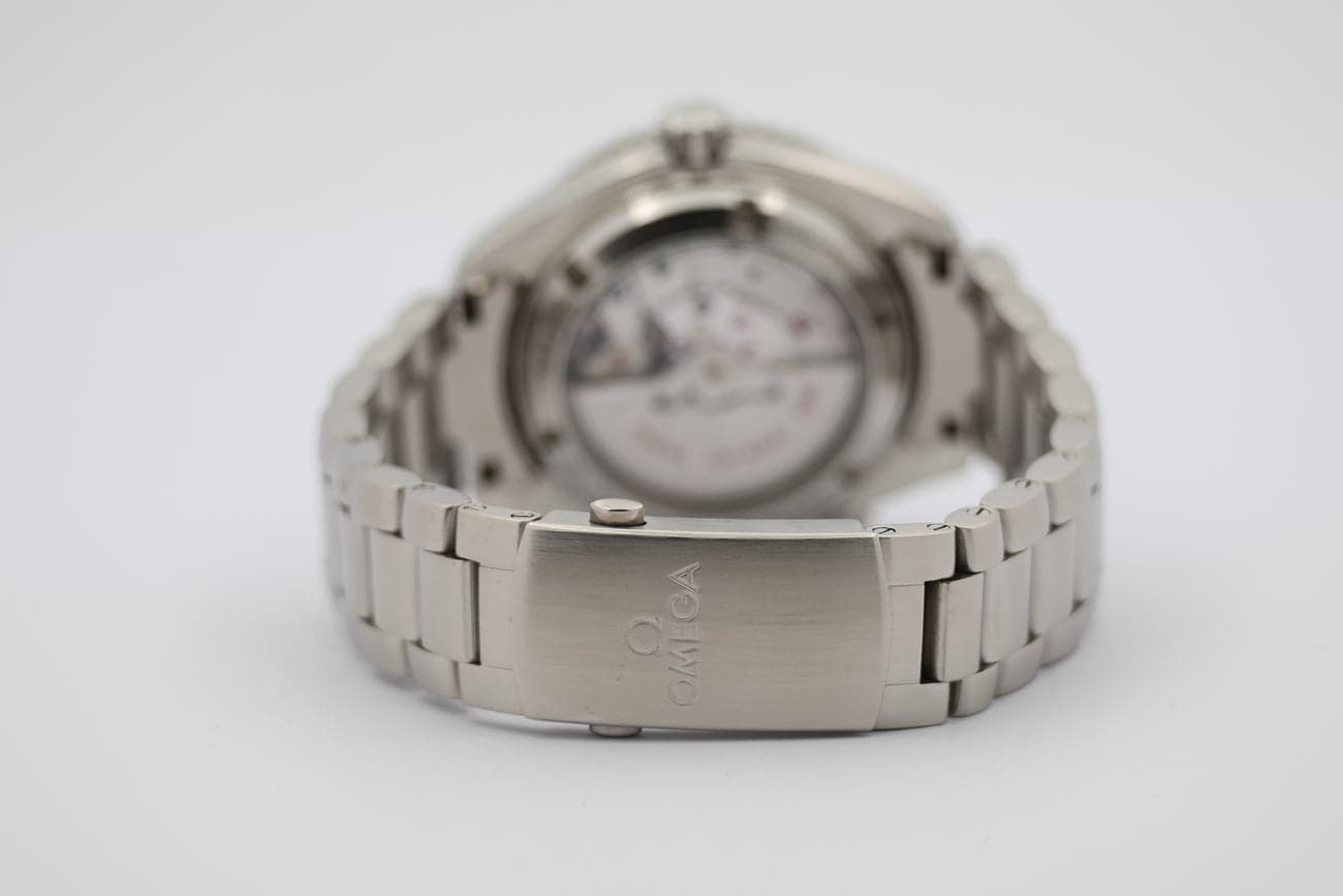 Omega Seamaster Planet Ocean – Ref. 23230422101001, Sehr gut – Bild 2/10