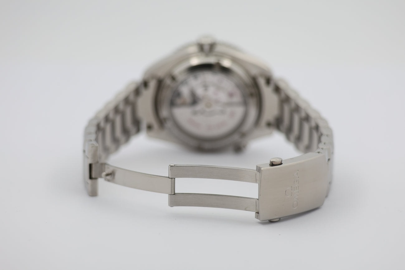 Omega Seamaster Planet Ocean – Ref. 23230422101001, Sehr gut – 6/10