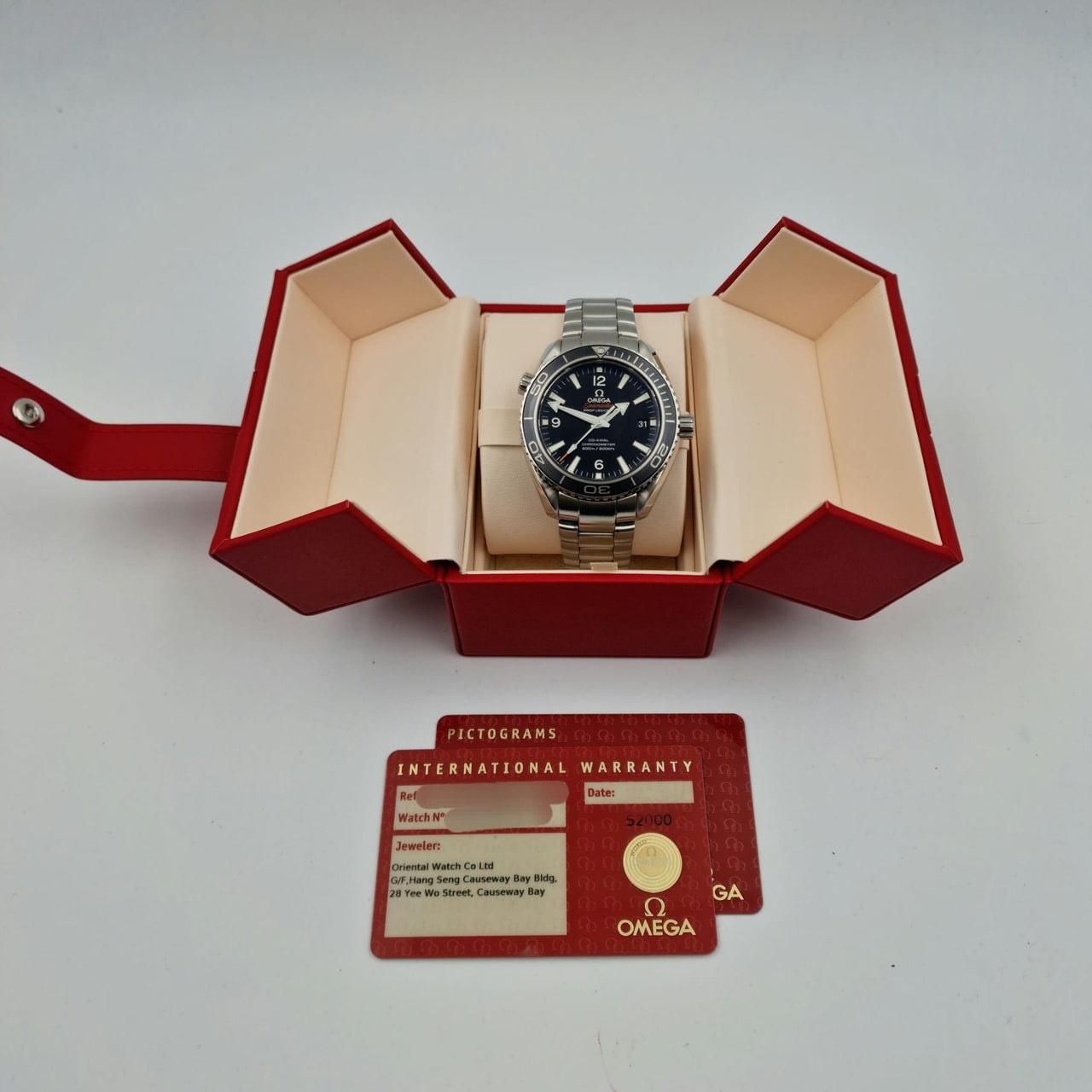 Omega Seamaster Planet Ocean – Ref. 23230422101001, Sehr gut – 10/10