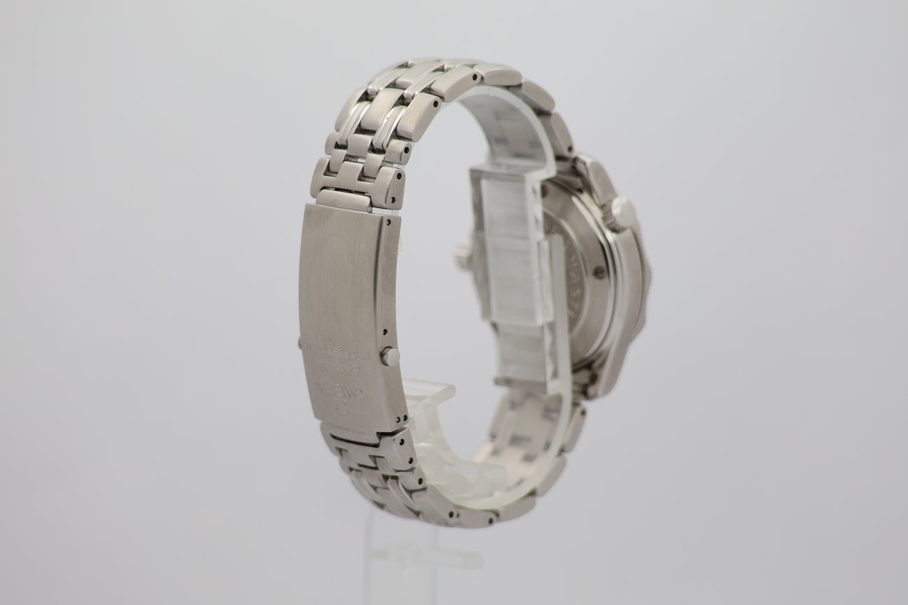 Omega Seamaster Diver 300M – Ref. 22228000, Sehr gut – 6/10