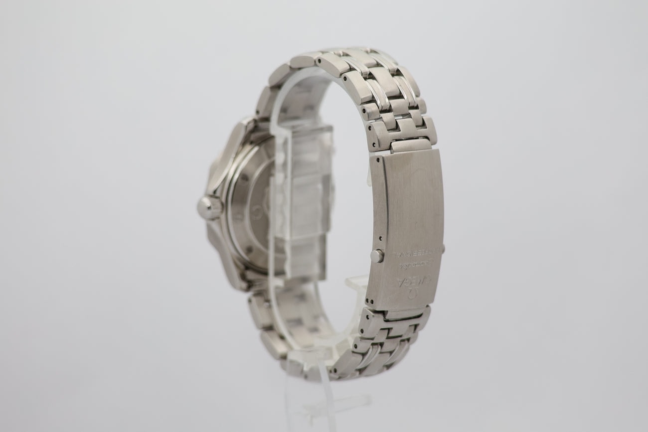 Omega Seamaster Diver 300M – Ref. 22228000, Sehr gut – 8/10