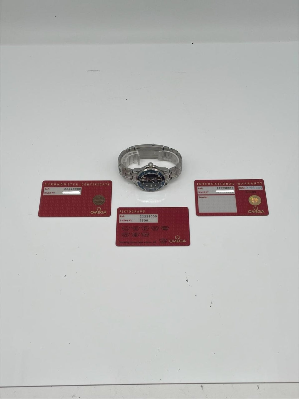 Omega Seamaster Diver 300M – Ref. 22228000, Sehr gut – 9/10